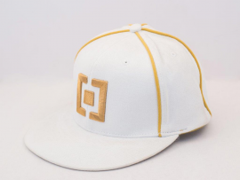 Chief cap white